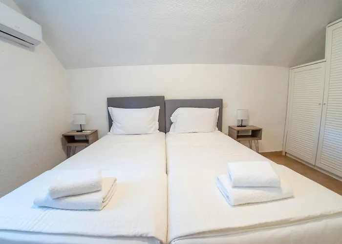 Sani Lili 6 Sani (Chalkidiki)